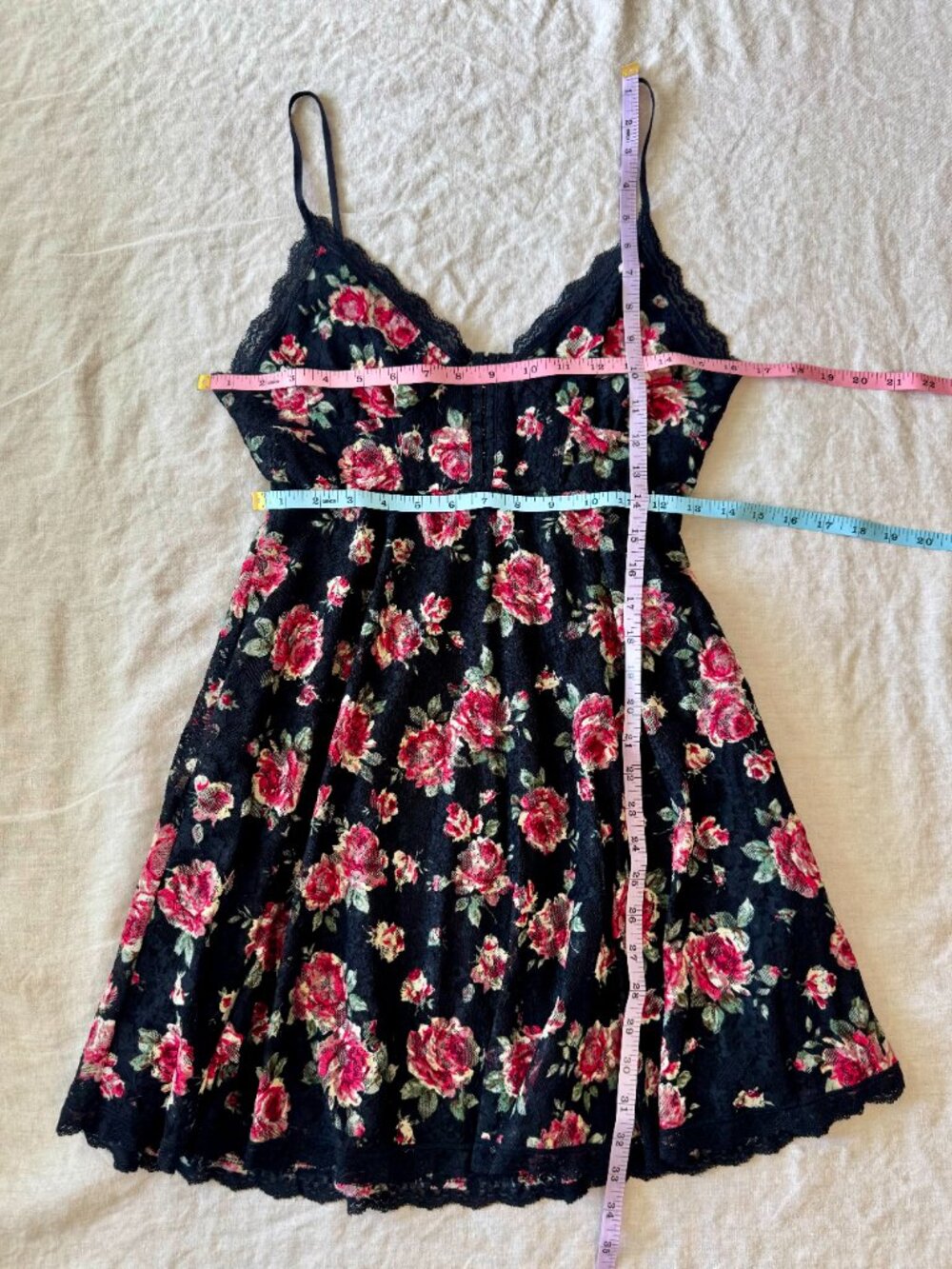 Betsey Johnson Floral Lace Dress | US S | Excellent Condition - Picture 5 of 11